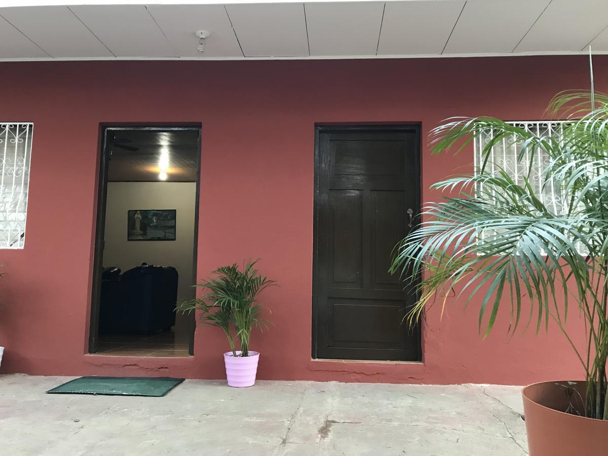 Hostal Augustos San Juan del Sur Exterior foto